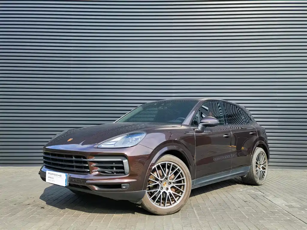 Porsche Cayenne — миниатюра 11