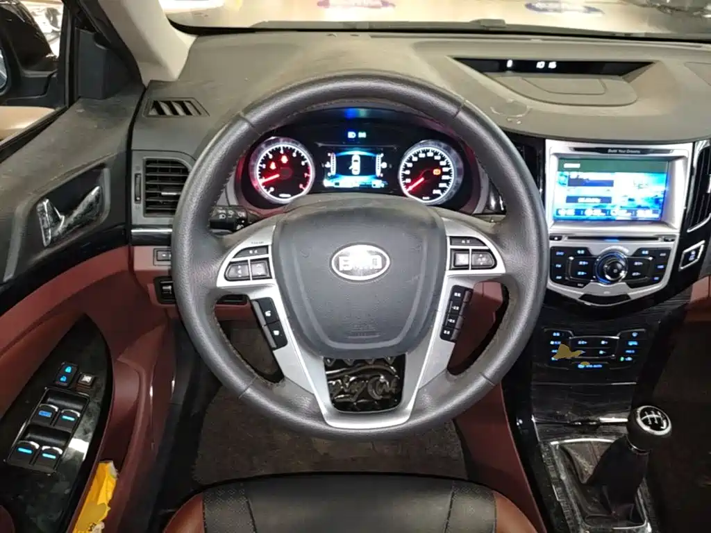 BYD Surui — миниатюра 11