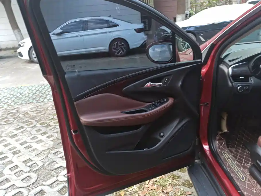 Buick Envision Plus — миниатюра 7