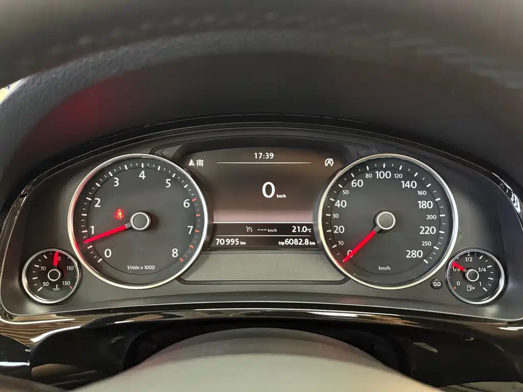Volkswagen Touareg — миниатюра 22