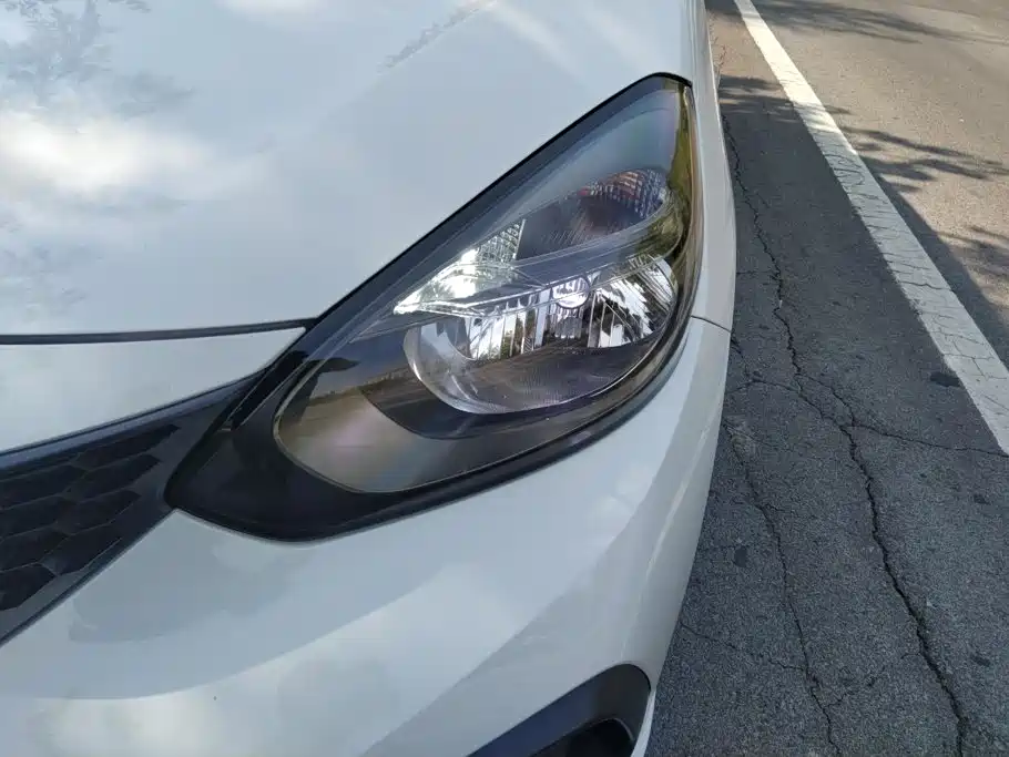 Honda Fit — миниатюра 5