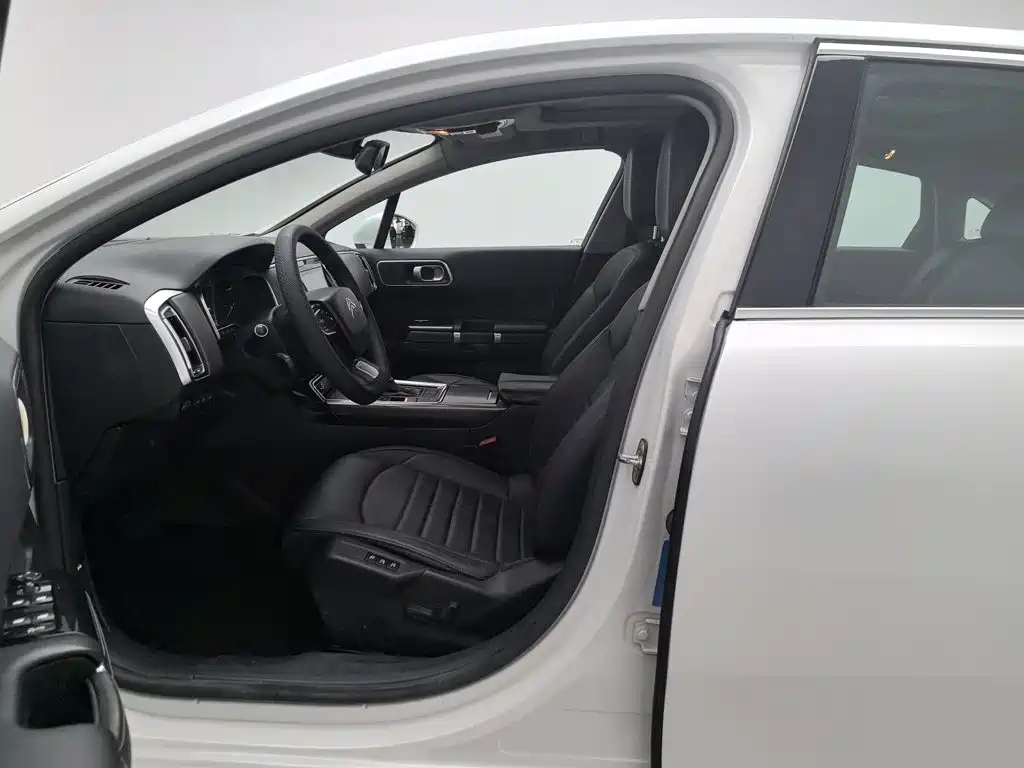 Citroen C6 — миниатюра 10