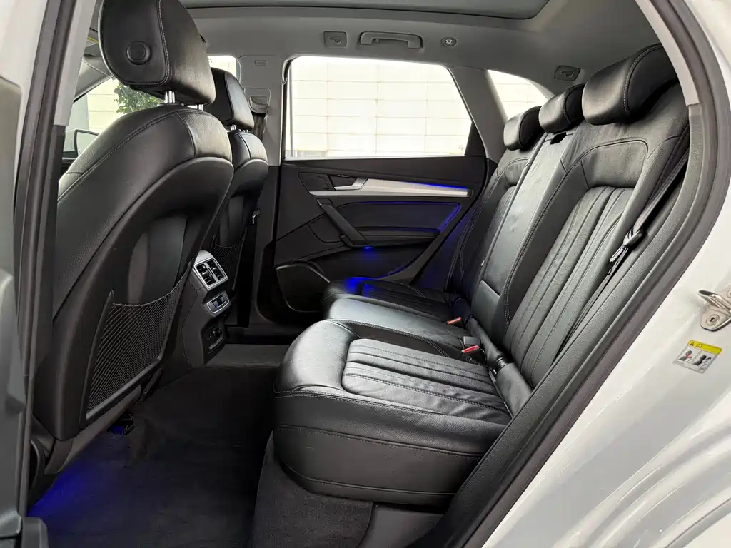 Audi Q5L — миниатюра 7