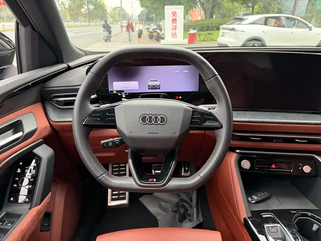 Audi Q5L — миниатюра 14