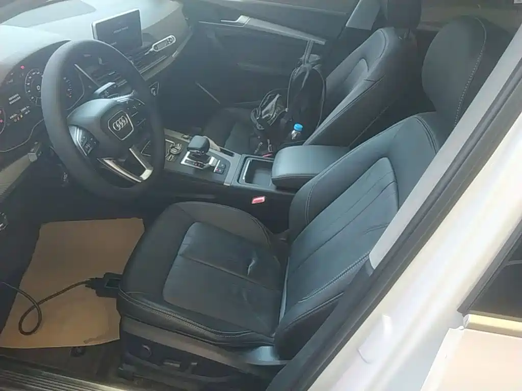 Audi Q5L — миниатюра 15
