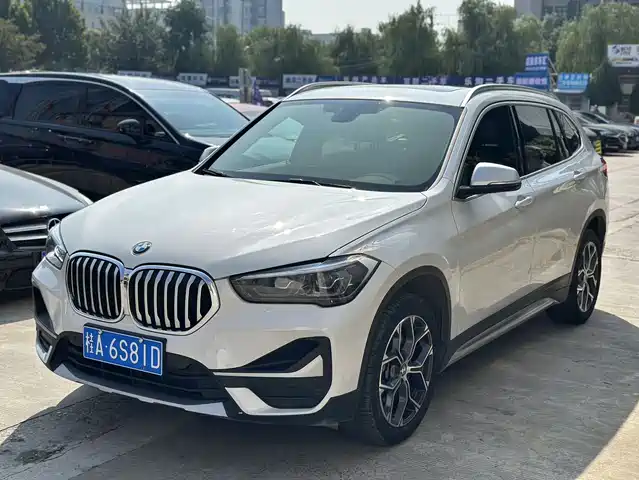 BMW  X1