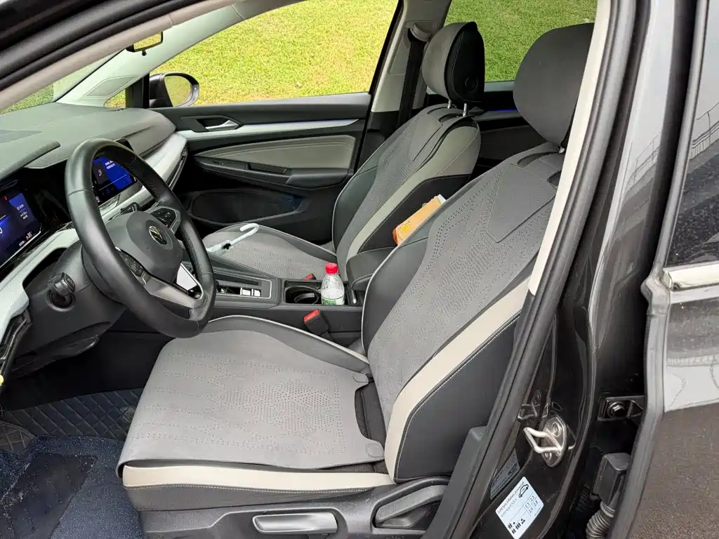 Volkswagen Golf — миниатюра 8