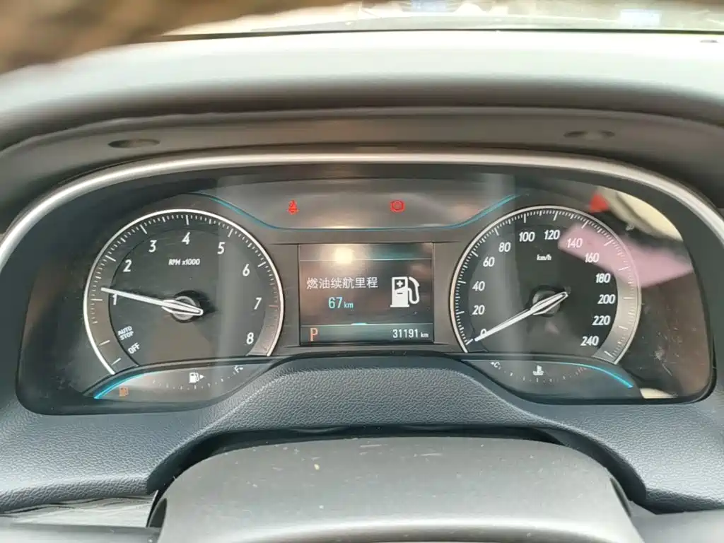 Buick Excelle — миниатюра 12