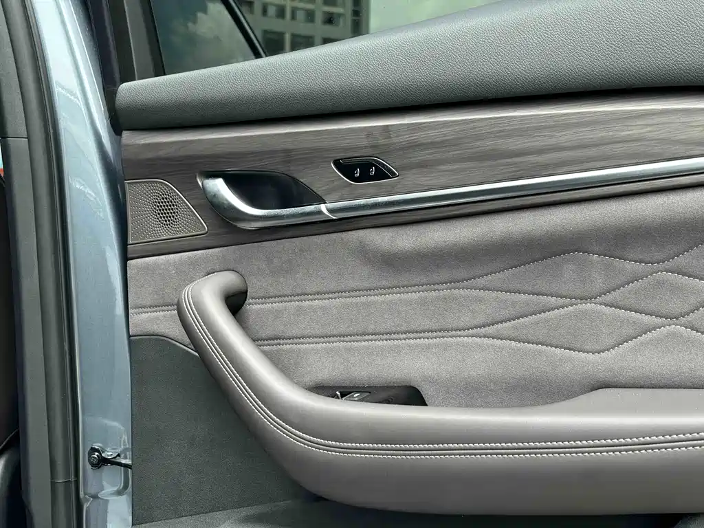 Geely Xingyue L — миниатюра 22