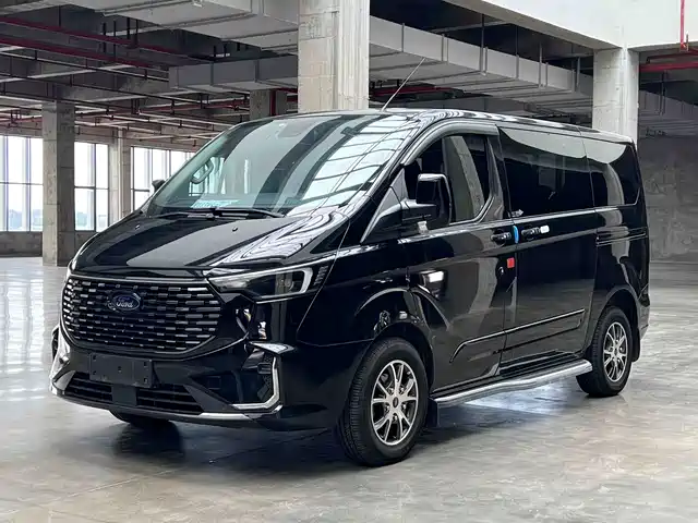 Ford Tourneo