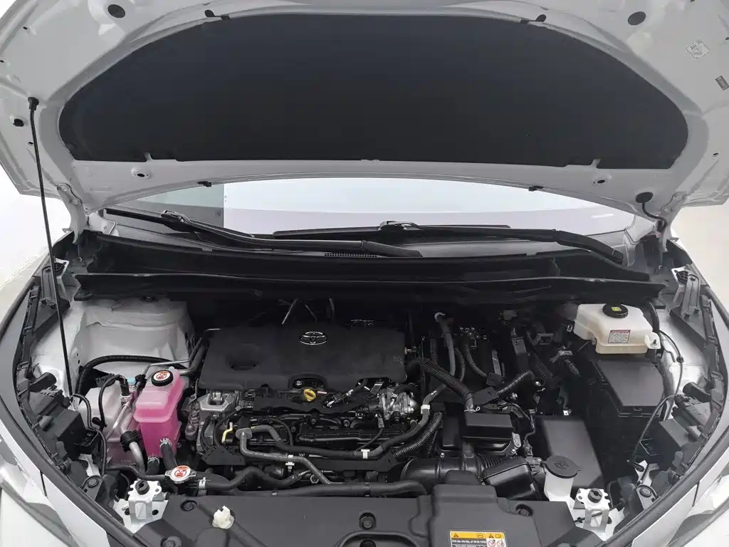 Toyota Sienna — миниатюра 6