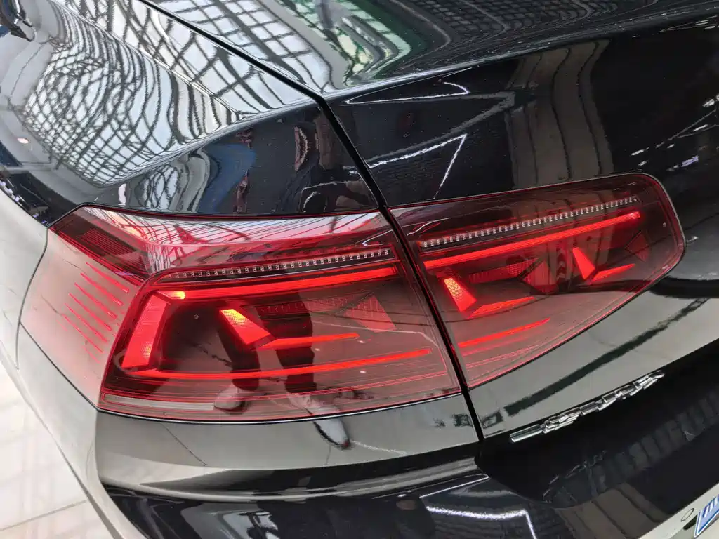Volkswagen Magotan — миниатюра 7