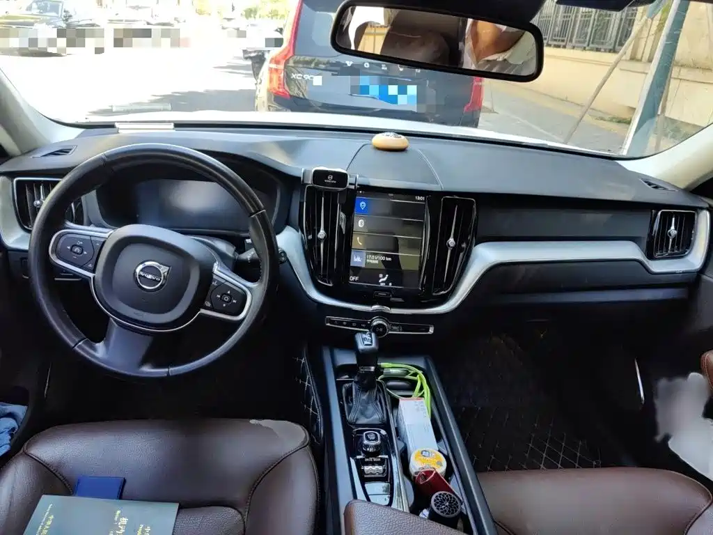 Volvo XC60 — миниатюра 13