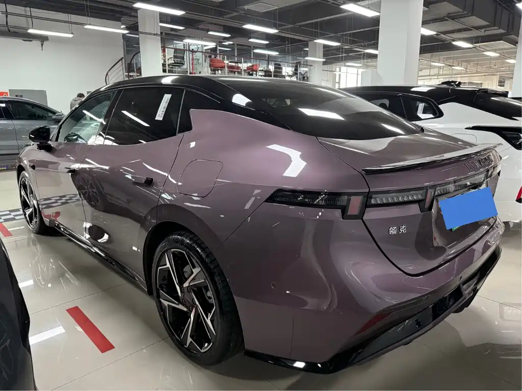 Lynk & Co 07 EM-P — миниатюра 22