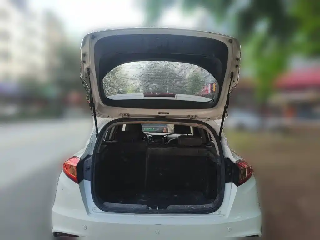 Changan Eado XT — миниатюра 20