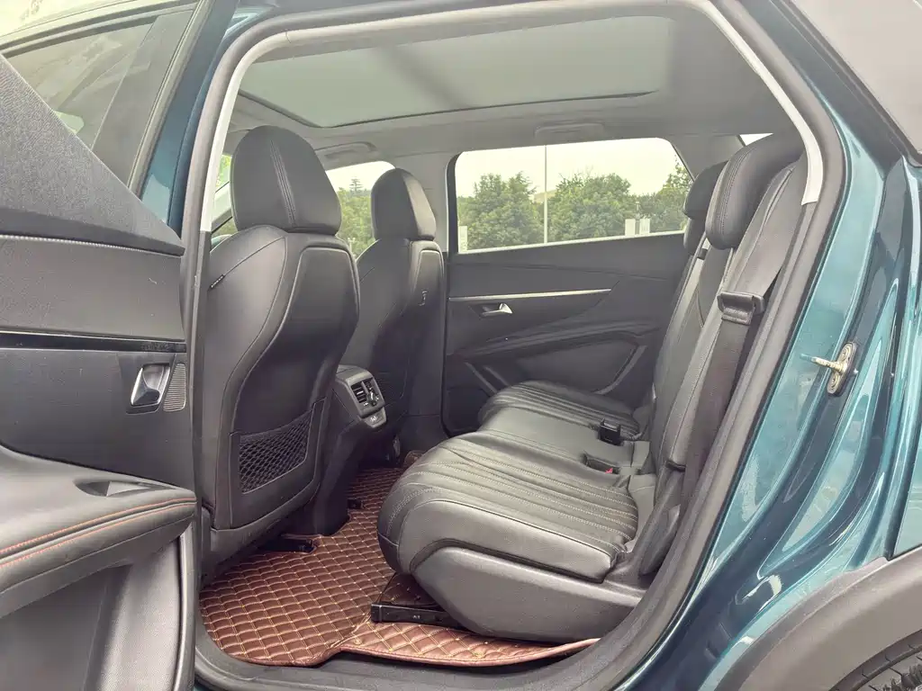 Peugeot 5008 — миниатюра 9