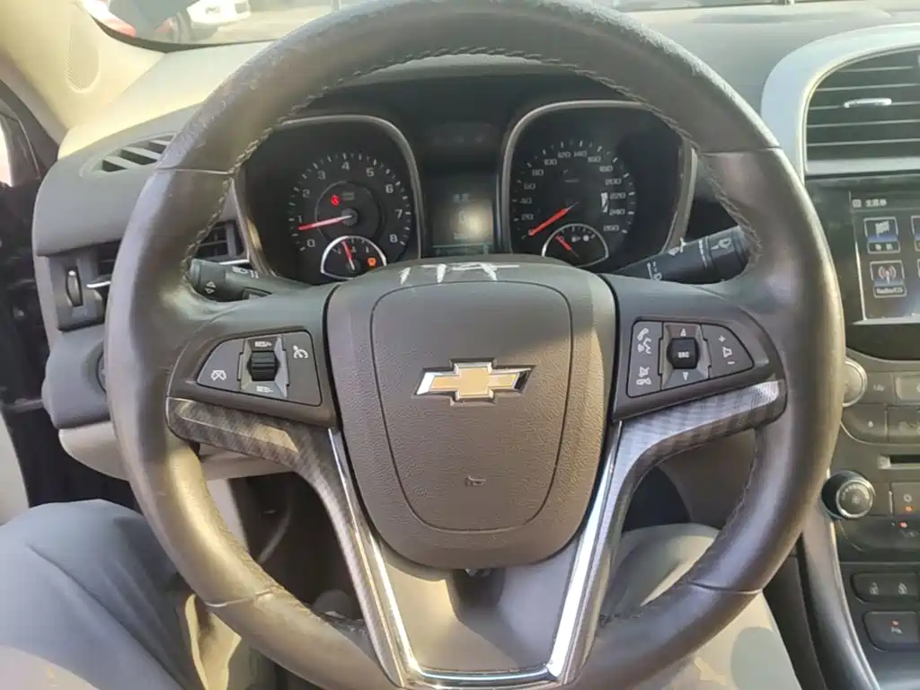 Chevrolet Malibu — миниатюра 11