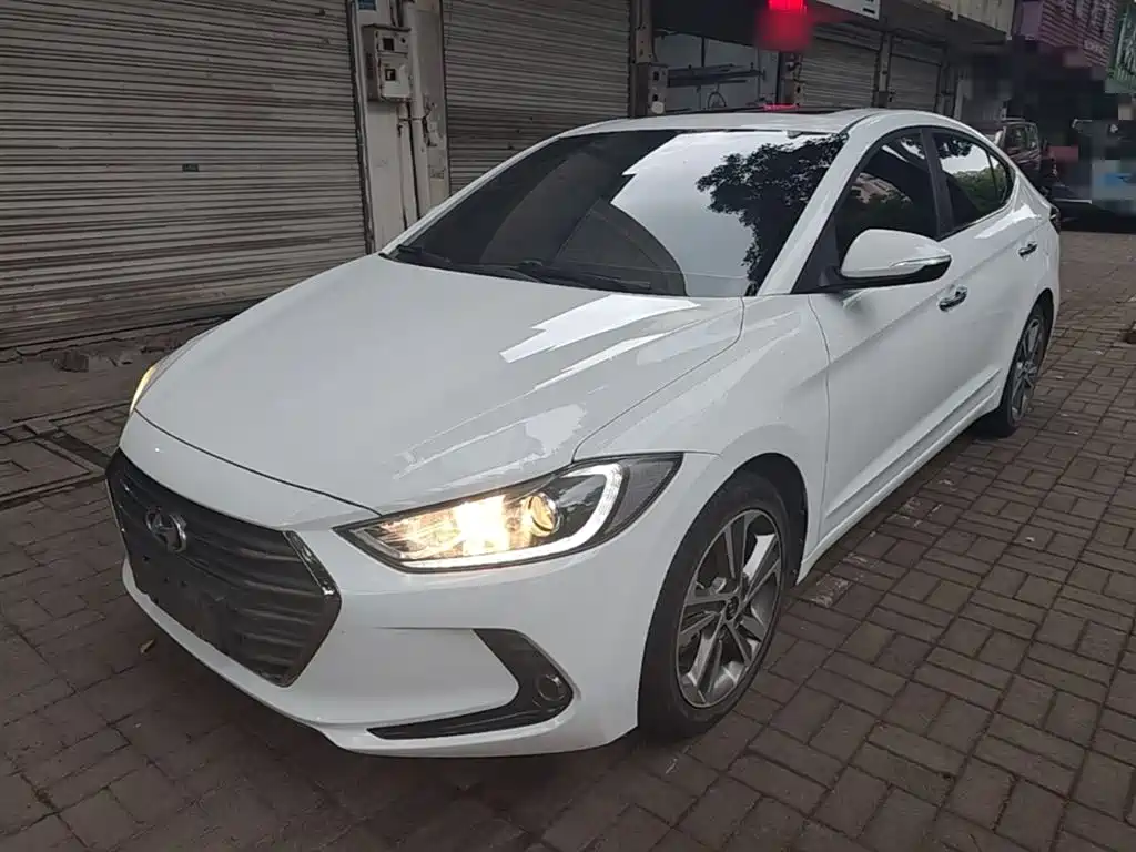 Hyundai Elantra 2018