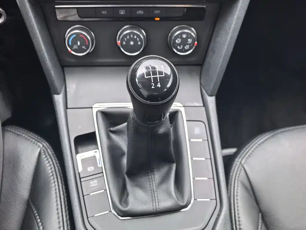 Volkswagen Lamando — миниатюра 8