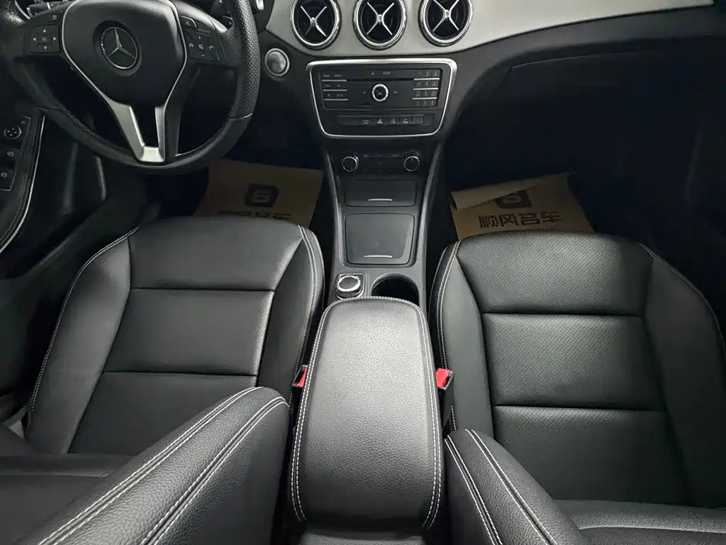Mercedes-Benz GLA — миниатюра 13