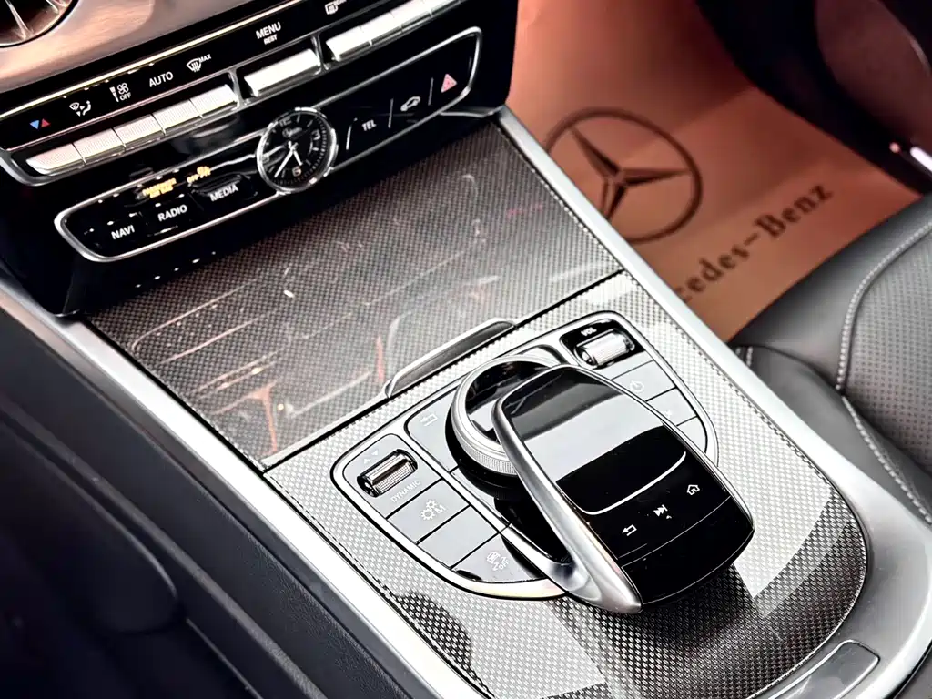 Mercedes-Benz G-Class — миниатюра 7