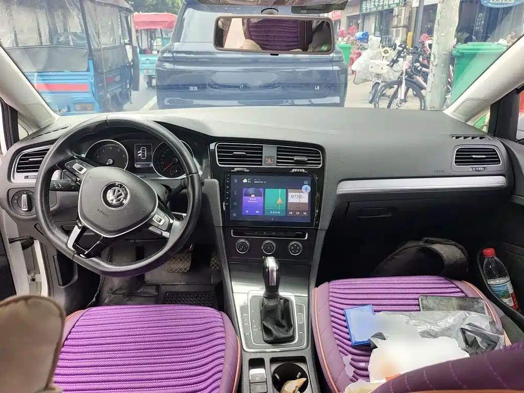 Volkswagen Golf — миниатюра 5