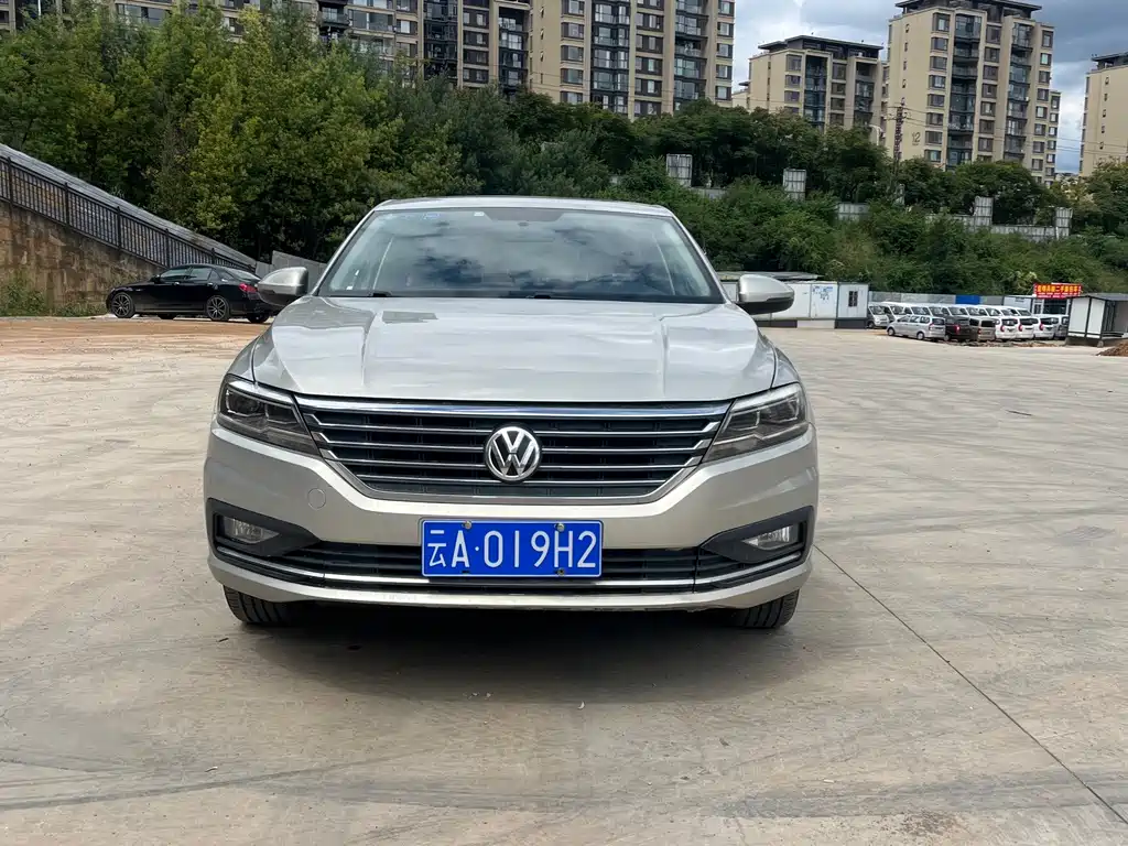 Volkswagen Lavida — миниатюра 2