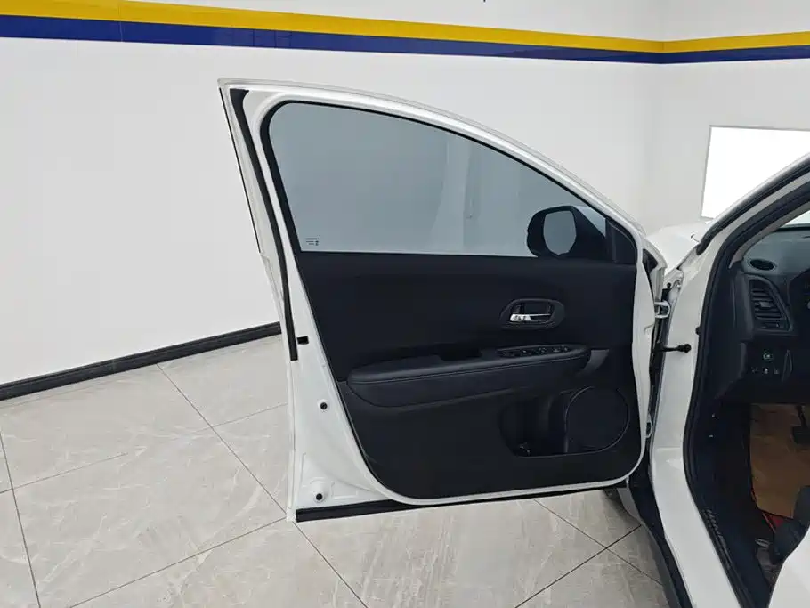 Honda Vezel 2020 220 TURBO CVT Elite