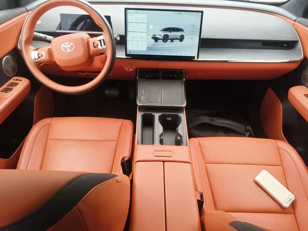 Toyota bZ3X — миниатюра 10