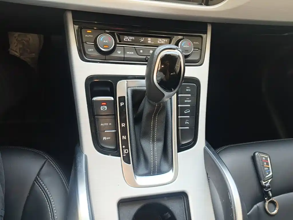 Geely Boyue — миниатюра 14