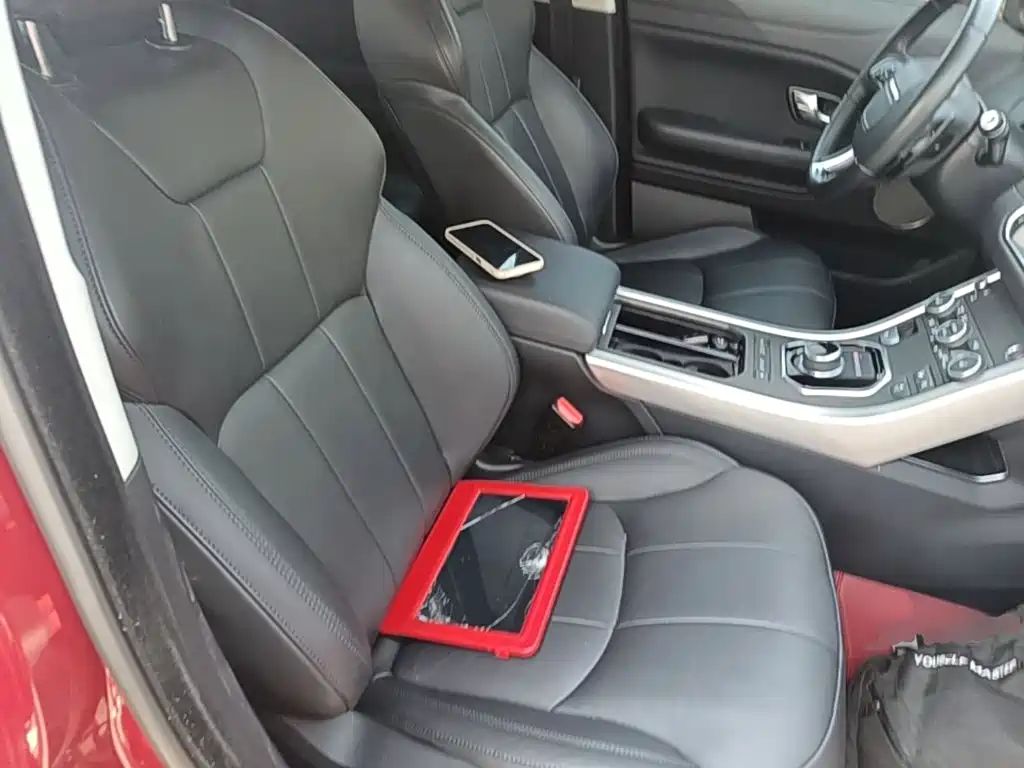 Land Rover Evoque — миниатюра 25