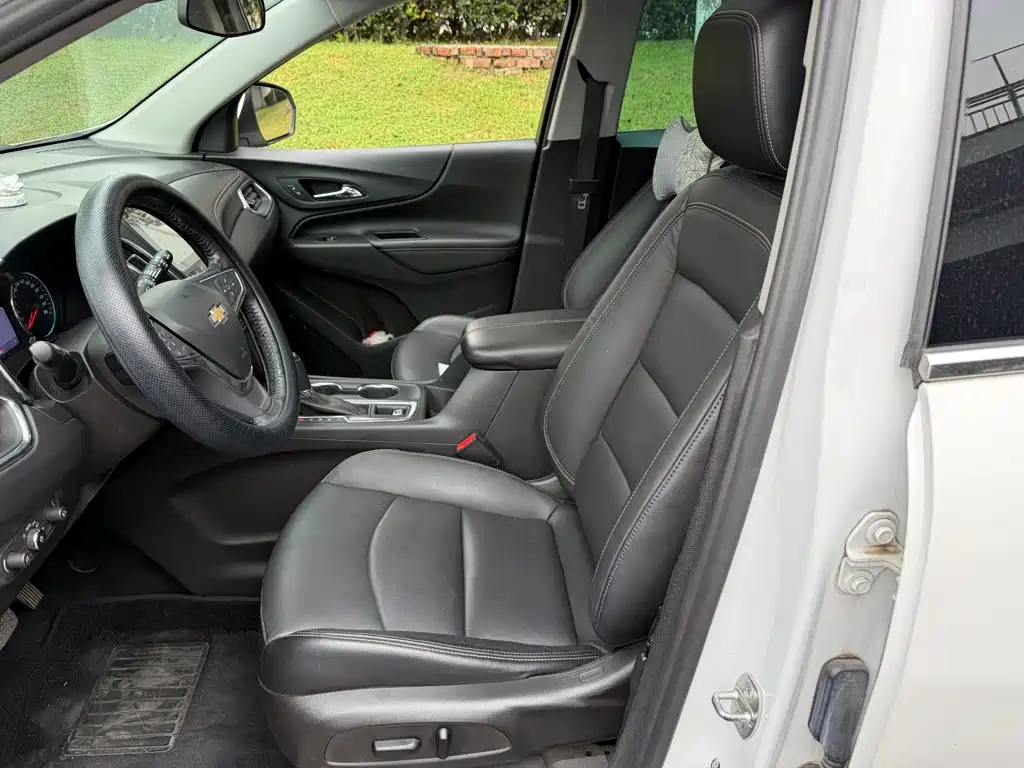 Chevrolet Equinox — миниатюра 8