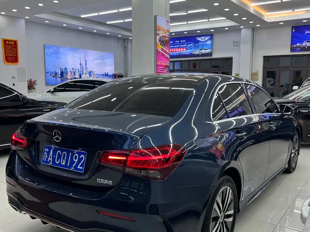 Mercedes-Benz A-Class - фото 7