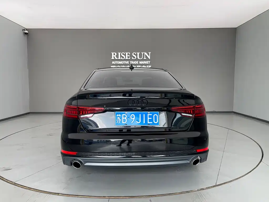 Audi A4L — миниатюра 5
