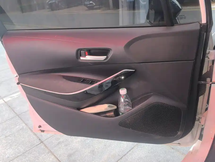 Toyota Corolla — миниатюра 7
