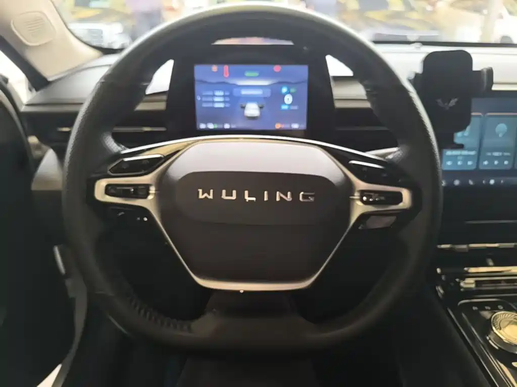 Wuling Xingguang — миниатюра 11