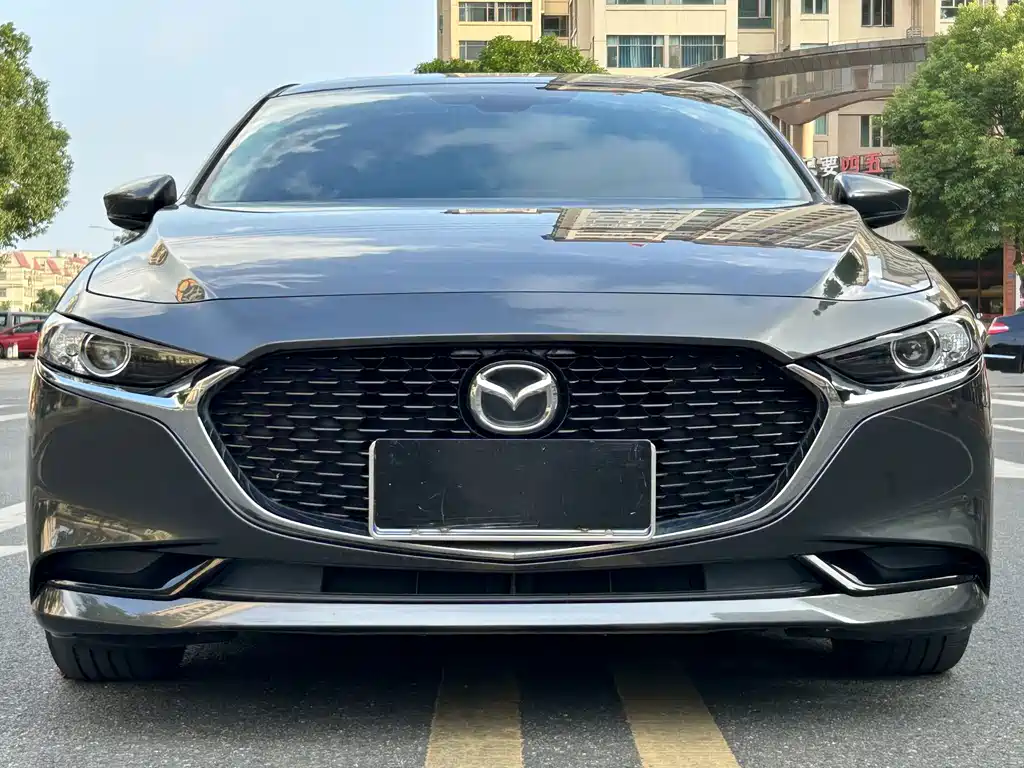 Mazda 3 Axela — миниатюра 2