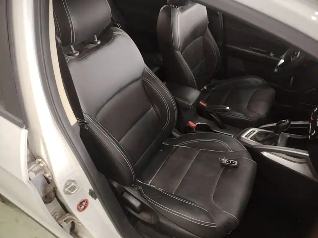 Geely Vision X3 — миниатюра 25