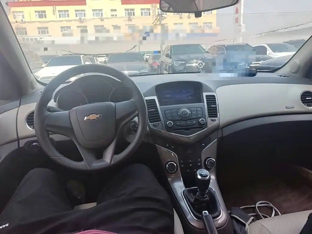Chevrolet Cruze — миниатюра 10
