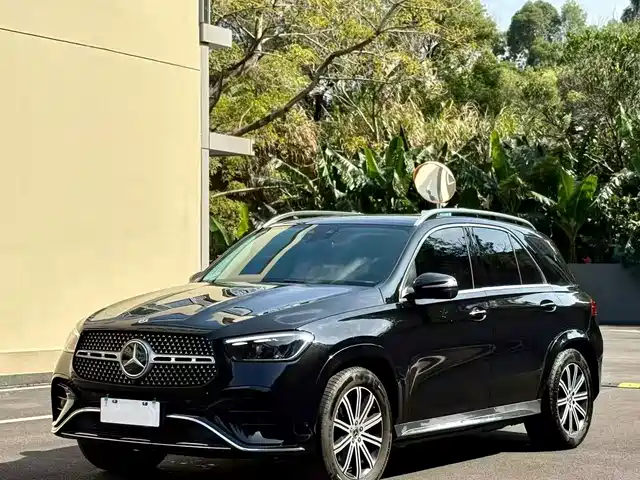 MERCEDES-BENZ GLE