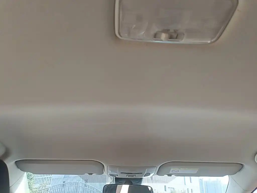 Toyota Corolla — миниатюра 18