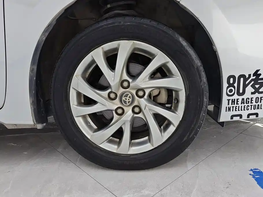 Toyota Corolla — миниатюра 6