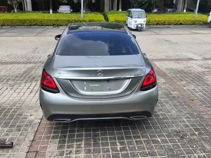 Mercedes-Benz C-Class — миниатюра 4