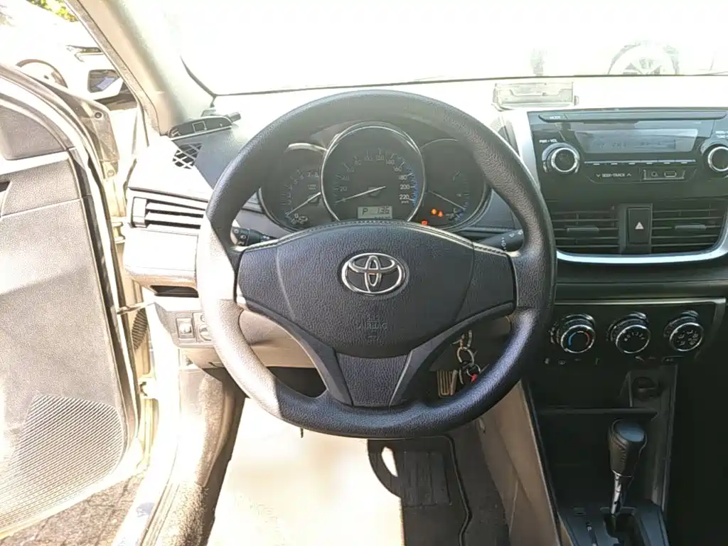 Toyota Vios — миниатюра 11