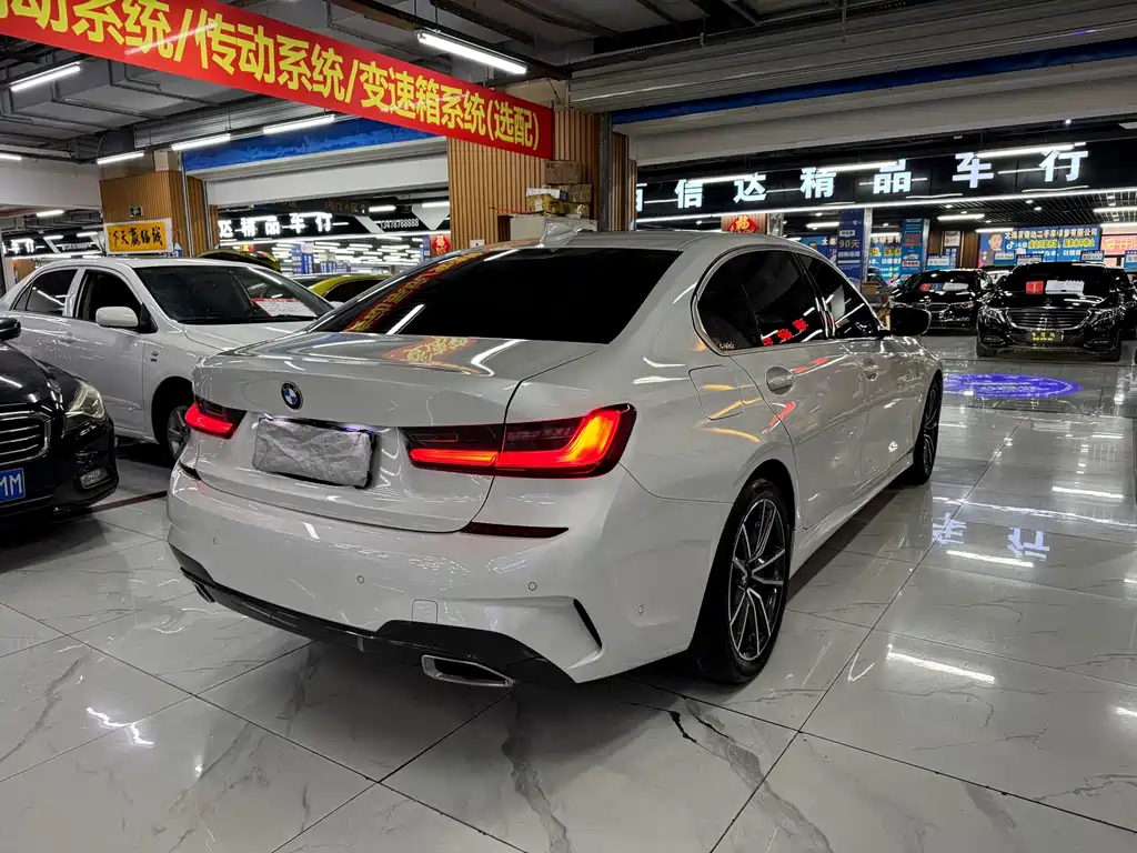 BMW 3 Series — миниатюра 9