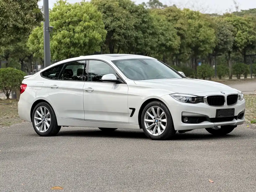 BMW 3 Series GT 3 GT 2019 320i Fashion