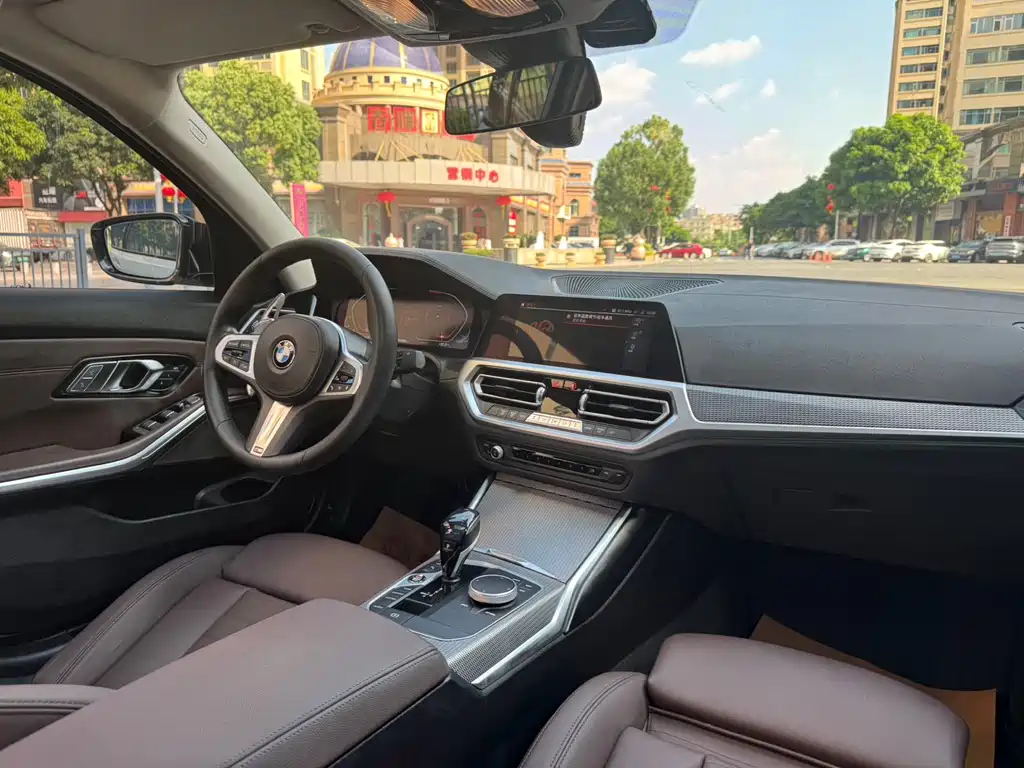 BMW 3 Series — миниатюра 11