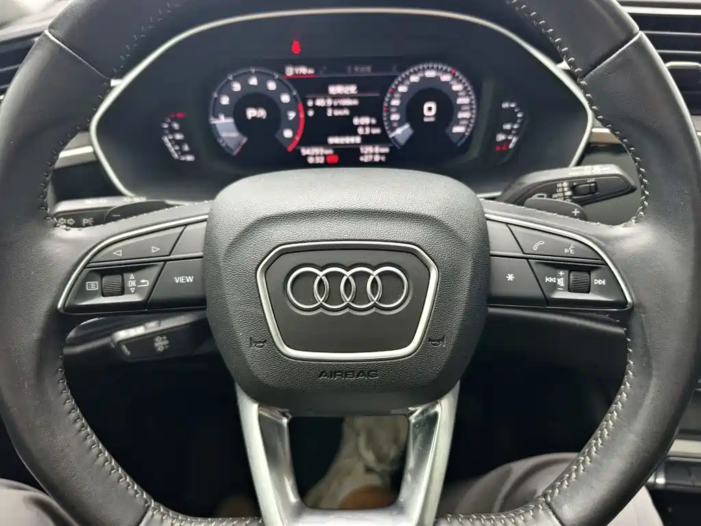 Audi Q3 — миниатюра 13