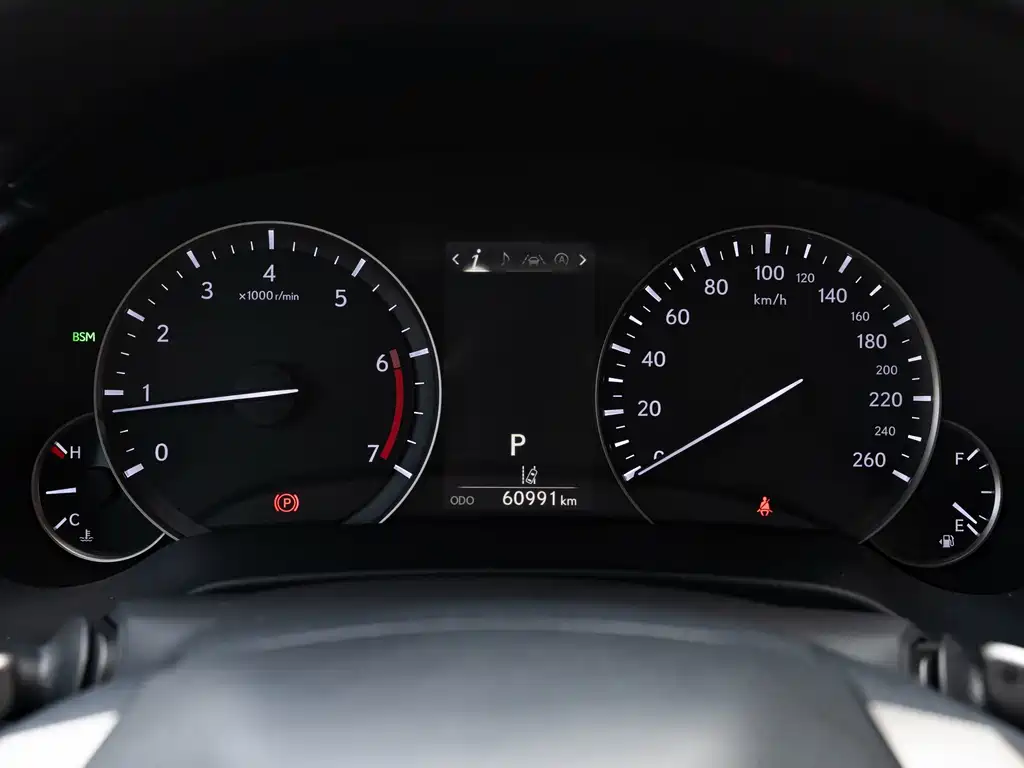 Lexus RX — миниатюра 21