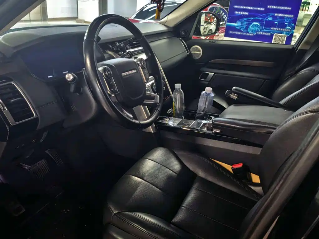 Land Rover Discovery 2018 3.0 SC V6 HSE